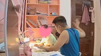 Bố học Bách khoa, mẹ học Kinh tế đối ngoại vẫn phải ra ngoài 'hồi sức' khi dạy con lớp 1