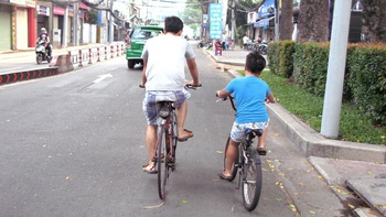 Cưng chiều trẻ con không đúng cách, tưởng là thương nhưng lại đang hại con