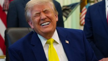 20.000 người Nhật ký đơn phản đối sau video ông Trump 'biến hình' thành Naruto