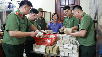 Khởi tố 3 người 'bỏ túi' hàng tỉ đồng tiền công đức của đền Kỳ Cùng ở Lạng Sơn