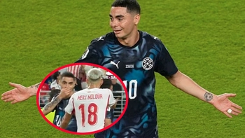 Miguel Almiron nói gì sau khi bị thẻ đỏ vì che miệng nói chuyện ở World Cup