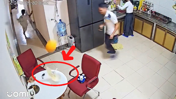 Khối nghỉ hè ở nhà với khối nghỉ làm và cái kết
