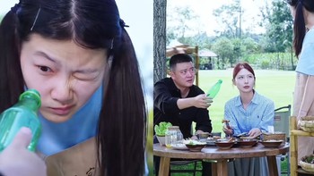 Vị khách 'hóa đá' vì 2 cô phục vụ vô tri