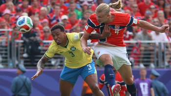 Haaland đi bộ nhiều hơn chạy vẫn khiến đối thủ khổ sở ở World Cup