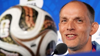 Thomas Tuchel xả stress ở World Cup 2026 bằng cách... ăn kem