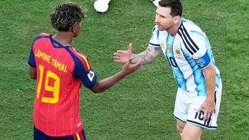 Yamal tiết lộ câu nói quý như vàng của Messi ở chung kết World Cup