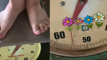 Cái cân bóp méo sự thật?