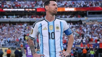 Quả bóng vàng 2026: Ai đang bám đuổi Messi?