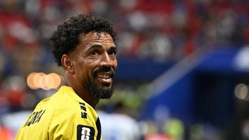 Người hùng World Cup của Cape Verde không được dùng biệt danh Vozinha ở CLB mới