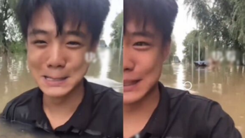 Nước ngập đến cổ vẫn đi làm, nhân viên được thưởng nóng 2 triệu