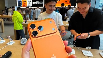 Apple cho thuê iPhone chưa tới 16.000 đồng/ngày