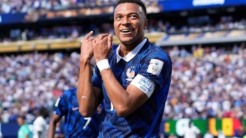 CĐV Pháp xin lỗi Mbappe sau màn bùng nổ tại World Cup 2026