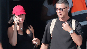 Ronaldo đeo nhẫn kim cương, tin đồn cưới xin lại bùng nổ