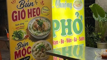 Thời AI lên ngôi, poster hội chợ 'sến nhưng dịu' lại được lòng dân mạng