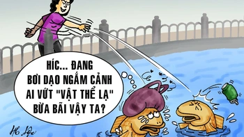 Vứt rác xuống kênh, mất ý thức và mất cả tiền