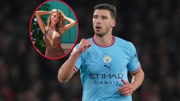 Sao Man City lộ người tình bí mật qua hình ảnh… chiếc giường