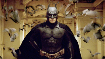 Nhà của Batman gặp chuyện vì... dơi