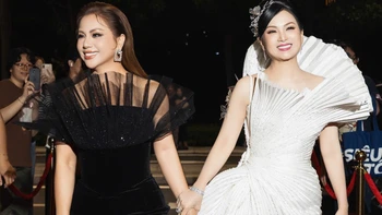 Hà Phương và Minh Tuyết hội ngộ, nắm tay không rời trên thảm đỏ