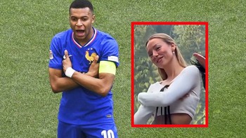 Ester Exposito mang màn ăn mừng của Mbappe lên thảm đỏ