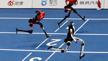 Đại công xưởng 'Robot chế tạo Robot' của Trung Quốc: Vì sao họ bứt phá?