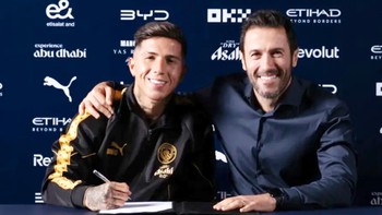 Enzo Fernandez: Kẻ bị lãng quên trở lại thành bom tấn Ngoại hạng Anh