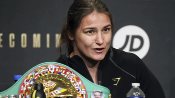 Katie Taylor: Từ ‘cậu bé’ đến nữ hoàng quyền anh