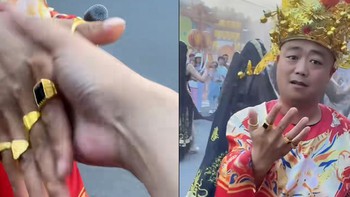 'Hoàng thượng' chắp tay xin lại nhẫn sau cú bắt tay chào du khách