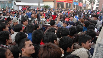 Làm gì để bức tranh người lao động Việt Nam ở nước ngoài sáng hơn?