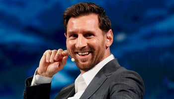 Barca tính chuyện dựng tượng Lionel Messi ở sân Camp Nou mới