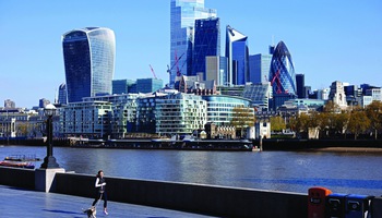 Trung tâm tài chính quốc tế: Những bài học từ City of London