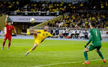 Ta về ta đá SEA Games…