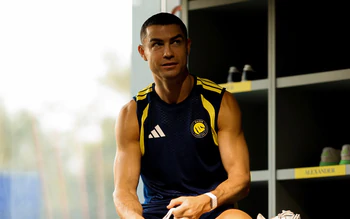 Tự ý rời tuyển Bồ Đào Nha, Ronaldo bị phạt như ‘phủi bụi’
