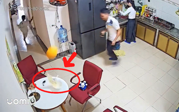 Khối nghỉ hè ở nhà với khối nghỉ làm và cái kết
