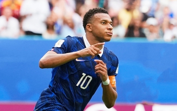 Mbappe dự đoán: Messi sẽ ghi bàn ở chung kết World Cup