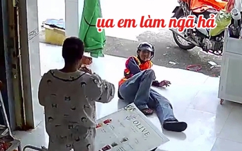 Cười sảng với chàng shipper làm màu khi gặp nạn