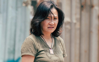 Khương Ngọc: 'Mỗi vai diễn, Hồng Đào đều cống hiến hơn 200% sức lực'
