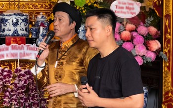 Hoài Linh gặp lại Hoài Lâm: 'Ba luôn mong con có cuộc sống hạnh phúc'