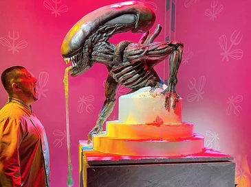 Hành trình từ quyền anh đến ‘triệu phú bánh ngọt’ của Renat Agzamov