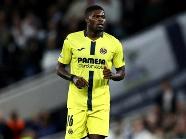 Dàn sao bóng đá vướng nghi án mua đồng hồ hiệu trốn thuế