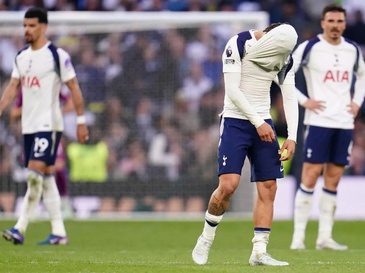 Tottenham thuê chuyên gia tâm lý hỗ trợ cầu thủ trong cuộc chiến trụ hạng