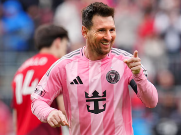 Lionel Messi lại viết kỷ lục ở MLS
