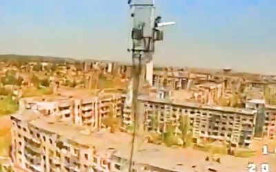Ukraine tung video mới quay cảnh drone phá hủy trạm trinh sát của Nga