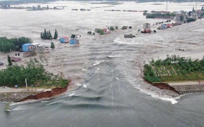 Hồ nước ngọt lớn thứ hai của Trung Quốc ở tỉnh Hồ Nam bị vỡ đê