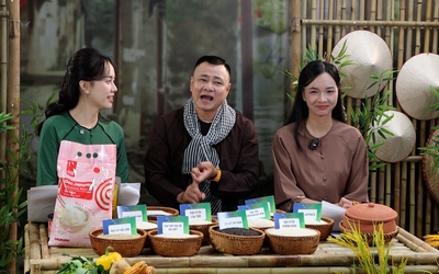 Nghệ sĩ Tự Long livestream bán gạo, 6 tấn ST25 được chốt đơn sau 2 giờ