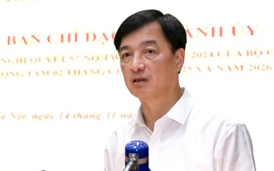 Bí thư Hà Nội: Sẽ bảo vệ cán bộ dám làm, nhưng cần trả lời rõ 'chúng ta đã thực sự dám làm chưa?'