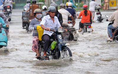 23 tuyến đường ngập do triều cường ở TP.HCM, người dân cần ghi nhớ