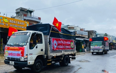 Ước có nhiều tiền để có thể giúp bà con miền Trung nhiều hơn