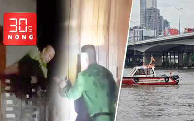 Bản tin 30s Nóng: Công an đập cửa gọi dân chạy lũ; Tài xế taxi công nghệ rơi xuống sông Sài Gòn