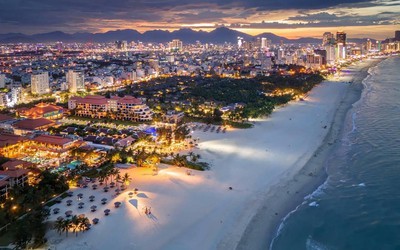 Furama - Ariyana Đà Nẵng được xướng danh tại World Luxury Awards 2025