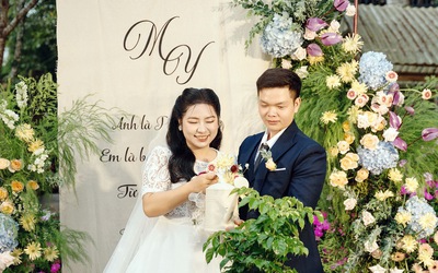 Đám cưới không rót rượu nồng mà rót nước dừa và trà matcha